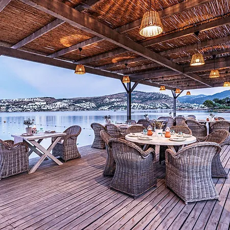 Cape Bodrum Luxury & 호텔