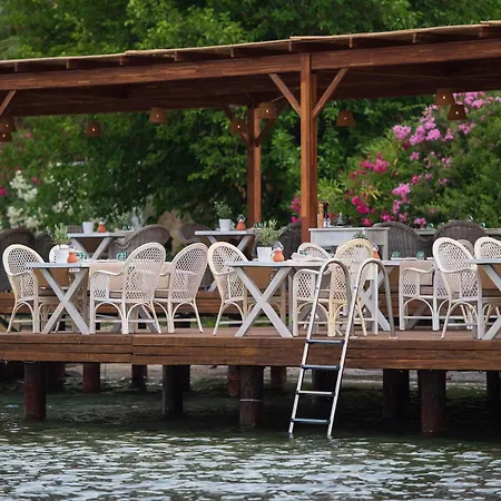 Cape Bodrum Luxury & 5*